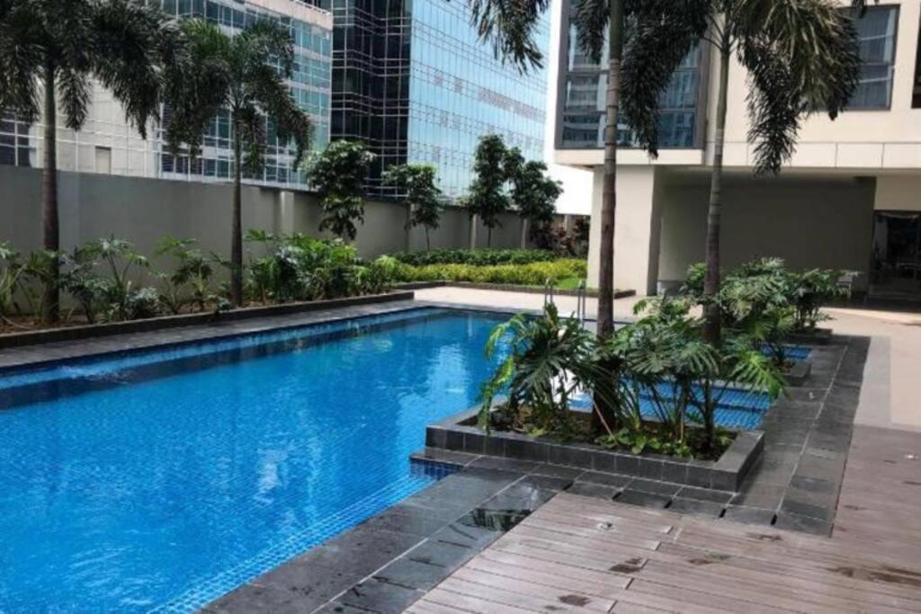 One Eastwood Avenue Tower 2 Apartment Manila Exterior photo